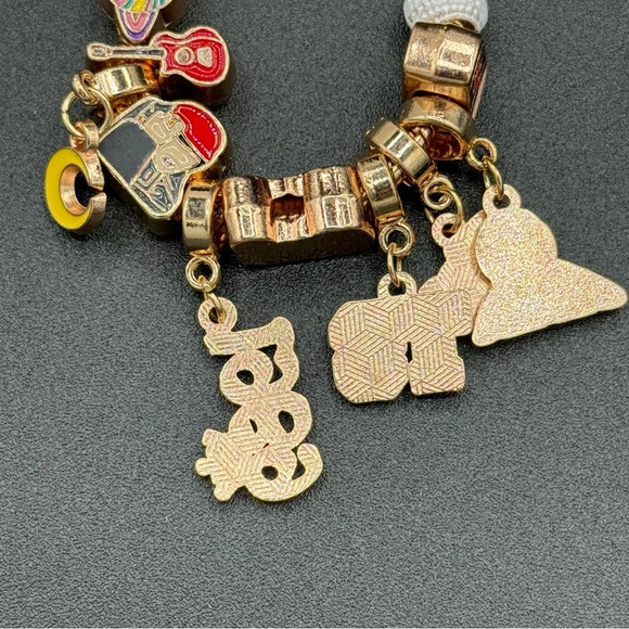 Swiftie Charm Bracelet Gold Tone with 10 Dangly Charms 1989, TS, Coffee - Picture 4 of 9